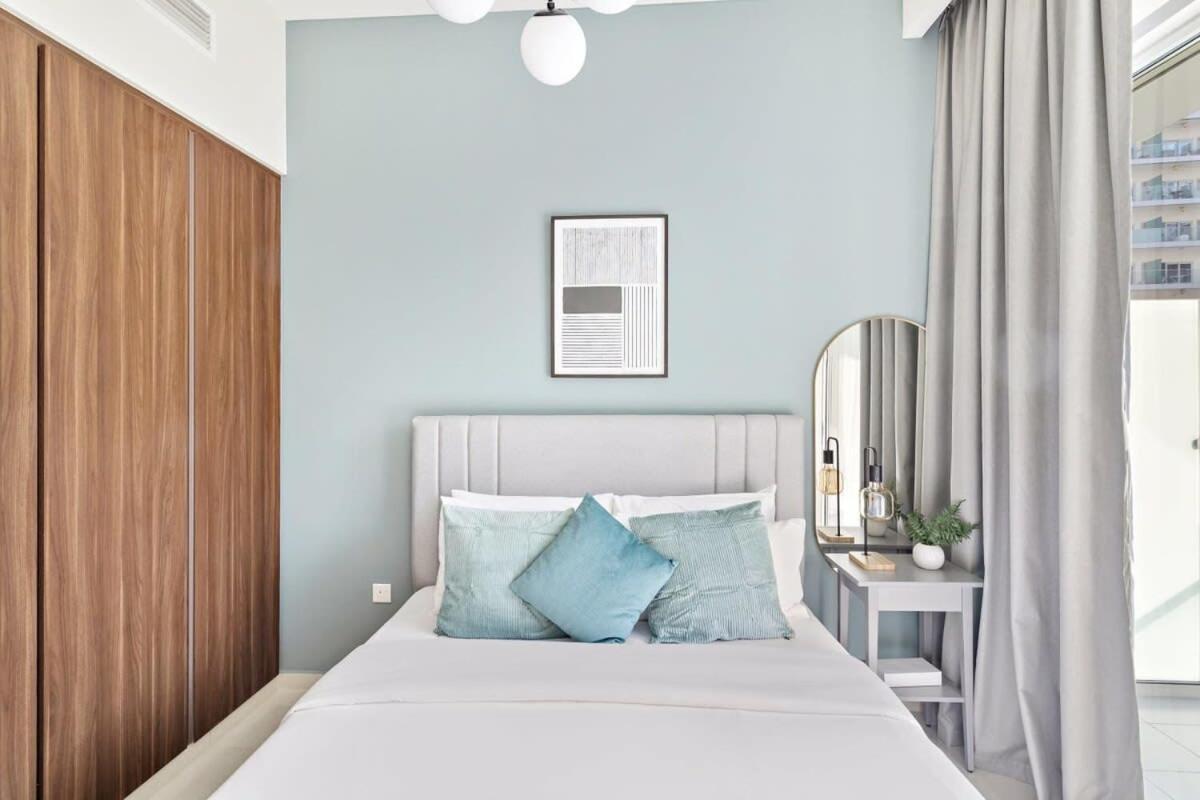 Silkhaus New Tower Modern Studio With Separated Bedroom Dubai